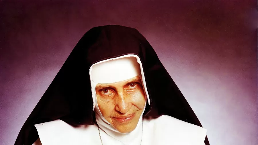 Irmã Dulce foi canonizada em 2019 pelo Papa Francisco Imagem: Anthony Roywoley/OSID/Divulgação