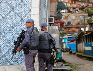 PM suspende Operação Verão em bairro de Santos após ofício da Justiça