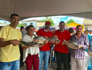 Prefeito de Cuité de Mamanguape destaca importância da tradição na entrega de peixes na Semana Santa