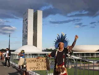 Indígenas encerram marcha frustrados com governo Lula; confira imagens e entrevista