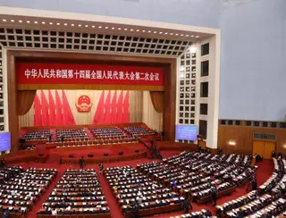 Parlamento da China expulsa 4 membros, entre eles criador de vacina contra a Covid-19