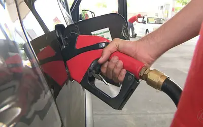 Preço da gasolina tem variação de 21 centavos em postos de João Pessoa, diz pesquisa do Procon
