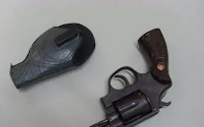 Polícia Civil apreende revólver calibre 38, na zona rural de Coremas; suspeito conseguiu fugir ao abandonar a arma