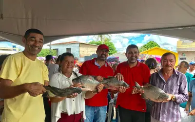 Prefeito de Cuité de Mamanguape destaca importância da tradição na entrega de peixes na Semana Santa