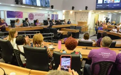 Assembleia debate direitos das pessoas com fibromialgia na Paraíba durante audiência pública