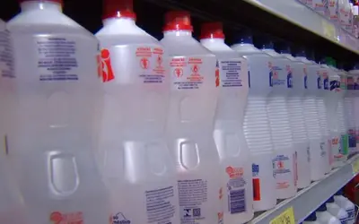 Venda de álcool 70% líquido em supermercados e farmácias passa a ser proibida a partir de hoje na Paraíba