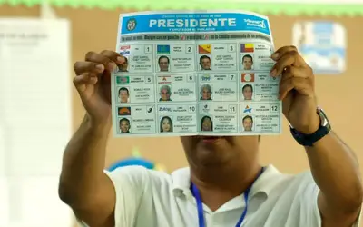 Sob sombra de político inelegível, Panamá escolhe novo presidente