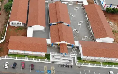 VÍDEO: Escola Manoel Mangueira, em Cajazeiras, beneficia estudantes com estrutura de qualidade; pleito do mandato de Júnior Araújo